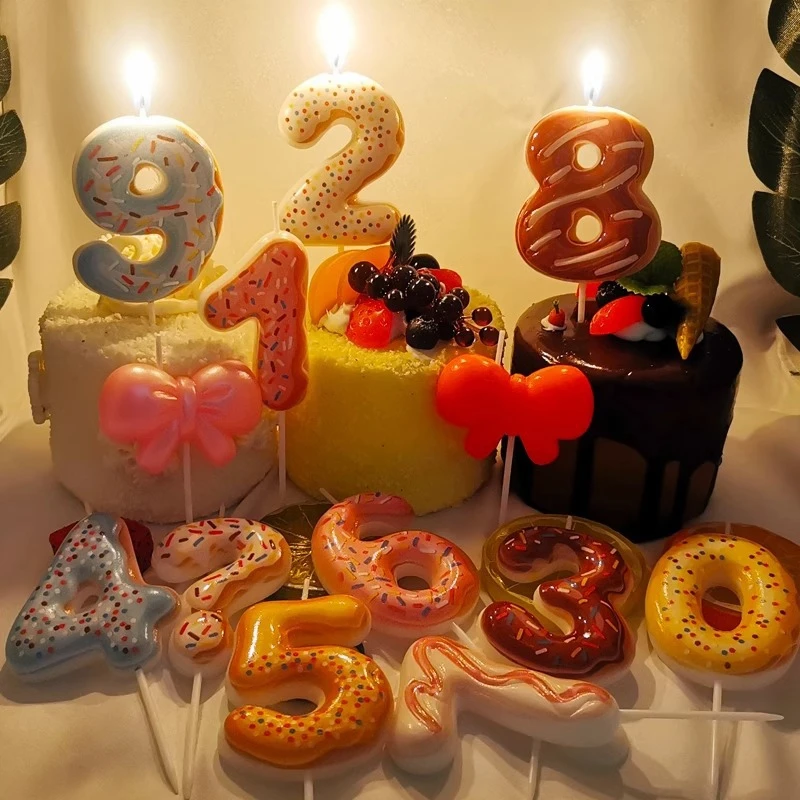 Sweet Donut Number Candle 0-9  - đánh giá và giá Zebra Candle Supplies